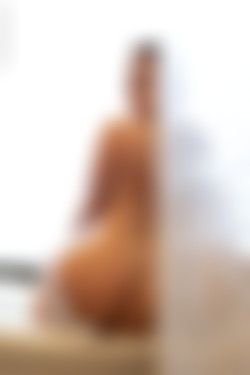 [photodromm.com] 2020-04/[photodromm.com] - 2020.04.02 - Josephine - Bubbles (x46) 2000x3000/39l.jpg